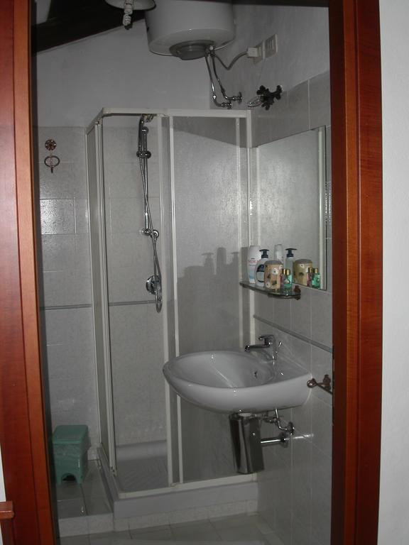 Locanda La Rosa Pauli Arbarei Buitenkant foto